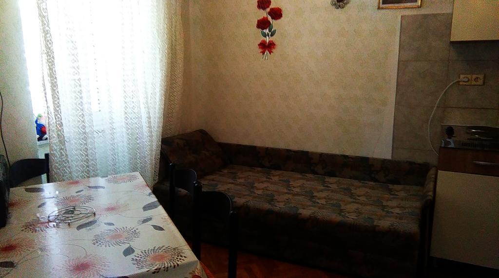 Apartment Filip Vrbnik Bagian luar foto
