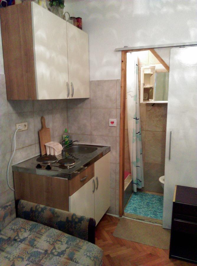 Apartment Filip Vrbnik Bagian luar foto